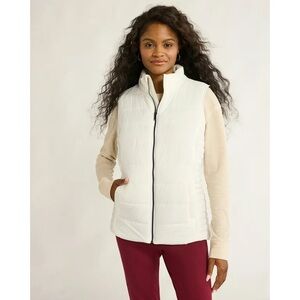 Time and Tru Women's White Puffer Vest